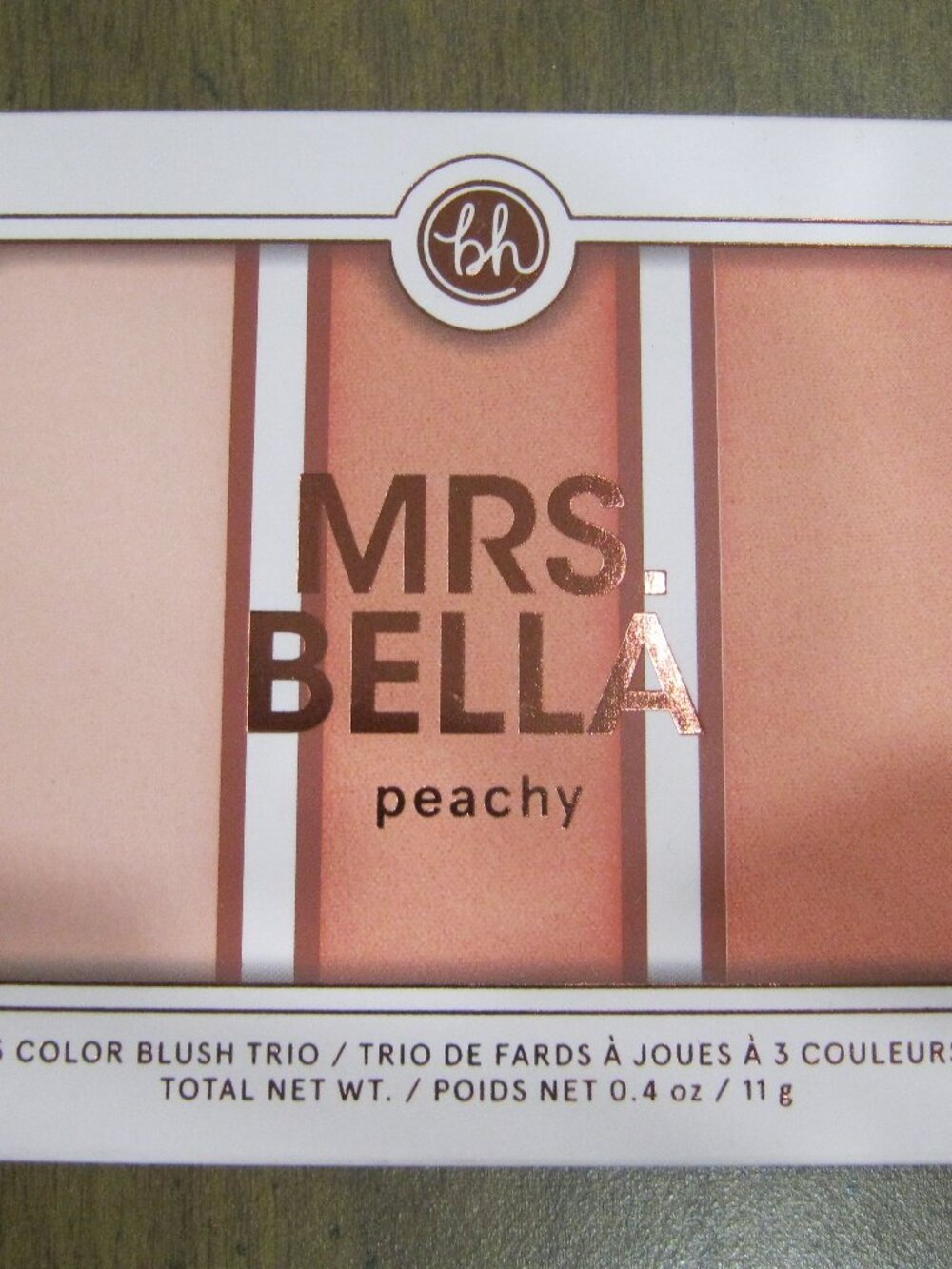 BH Cosmetics Mrs. Bella Blush Palette